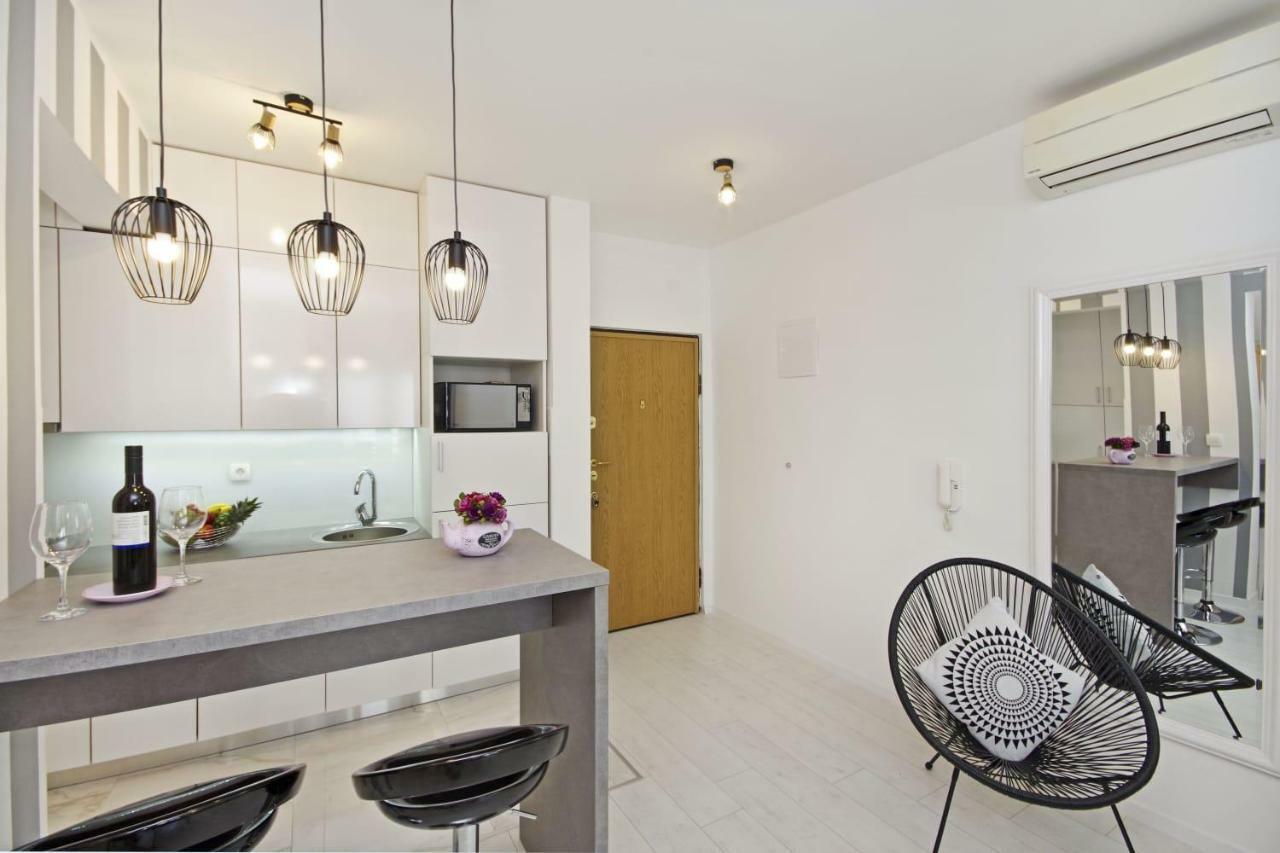 Apartment Dalija Baška Voda Kültér fotó