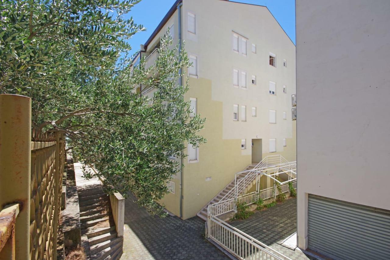 Apartment Dalija Baška Voda Kültér fotó