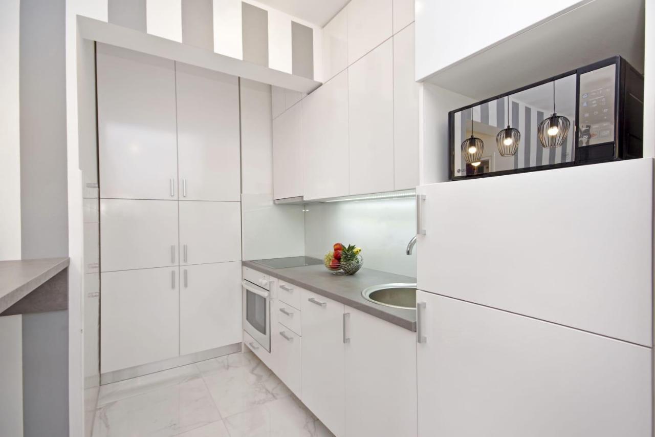 Apartment Dalija Baška Voda Kültér fotó