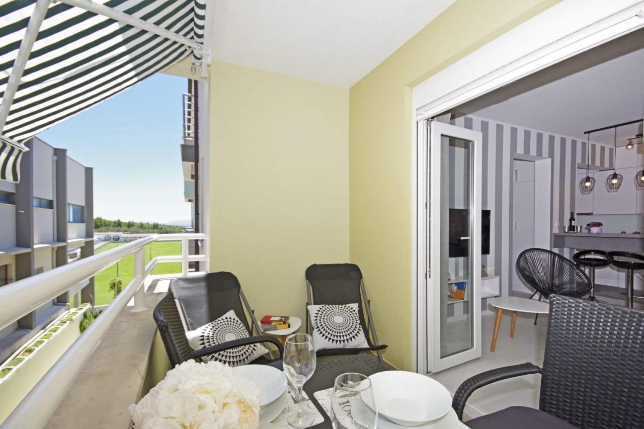Apartment Dalija Baška Voda Kültér fotó